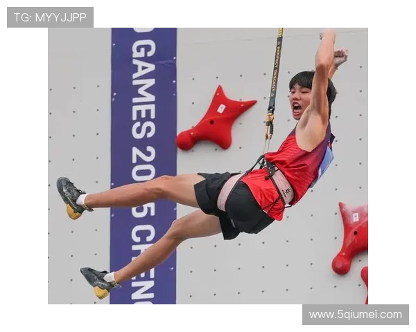 成都攀岩队的速度挑战与训练探索聚焦攀岩运动的未来发展 成都攀岩队的速度挑战与训练探索聚焦攀岩运动的未来发展