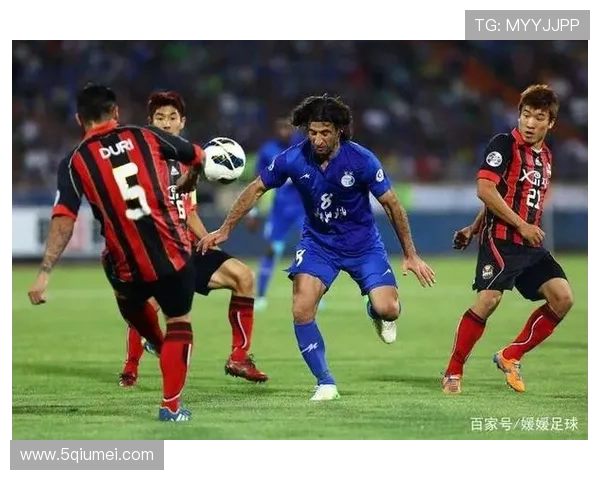 成都网球队以54分领跑大师赛积分榜展现强劲实力与竞争优势