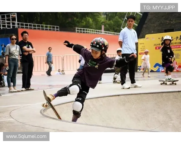 成都滑板队在滑板比赛经验排行榜中荣获第十名展现实力与潜力